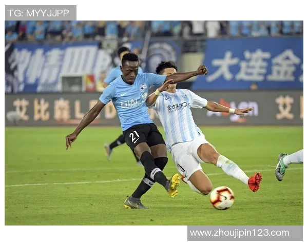 2019年中超精彩对决大连一方迎战广州富力全场回顾与分析